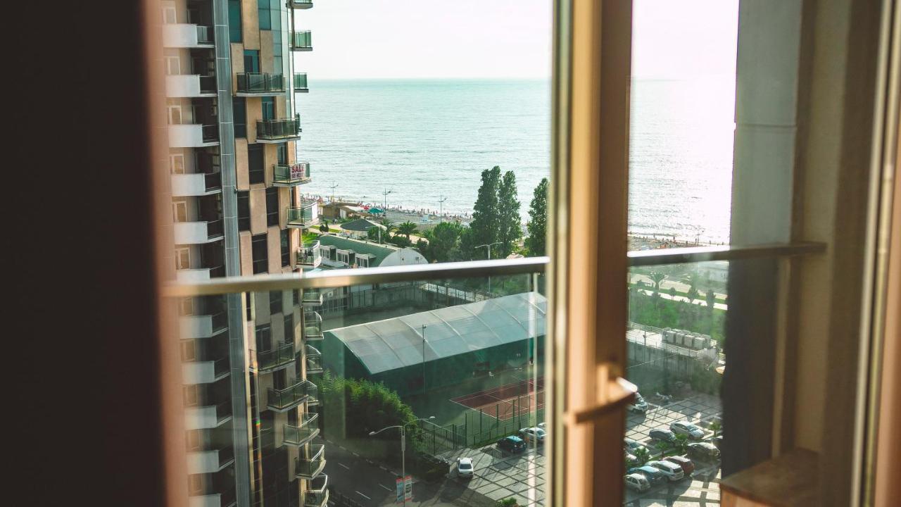 Apart Hotel Orbi Batumi Eksteriør billede
