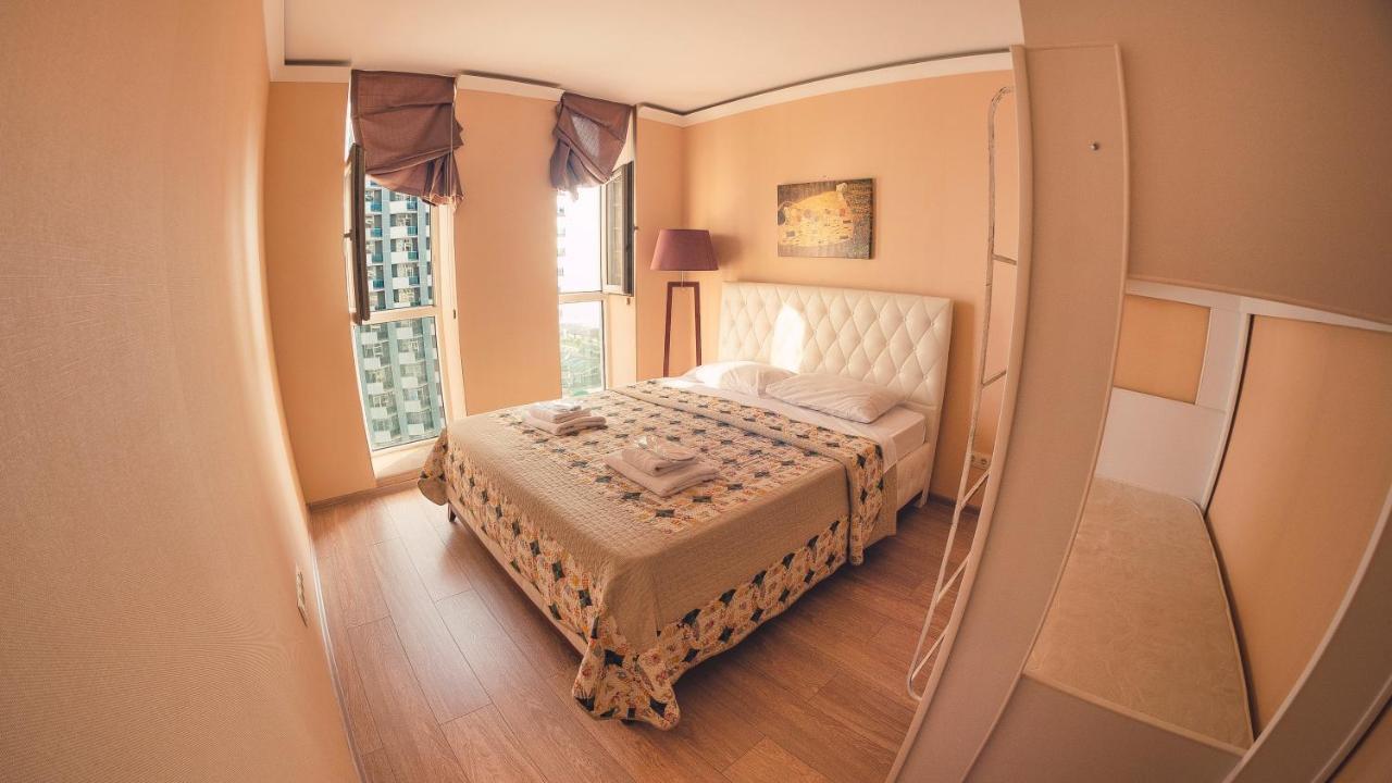 Apart Hotel Orbi Batumi Eksteriør billede